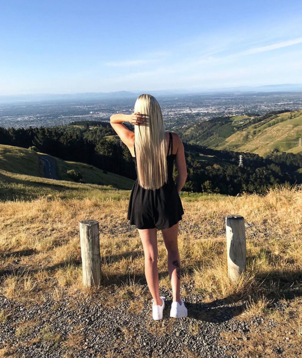 #18/613 Ash Blonde Highlights Invisi Tape Hair Extensions