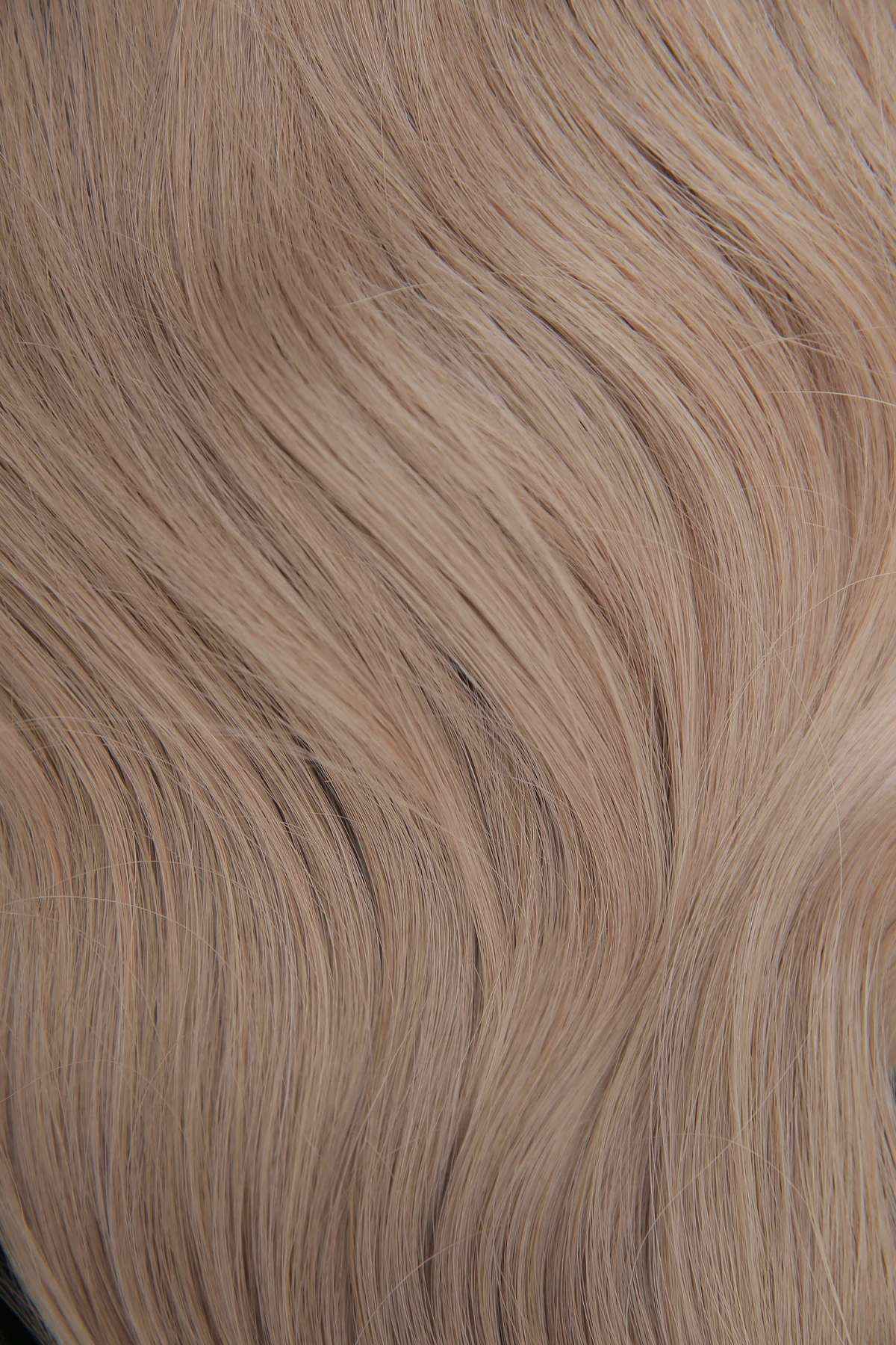 #18 Dark Ash Blonde Butterfly Weft Extensions
