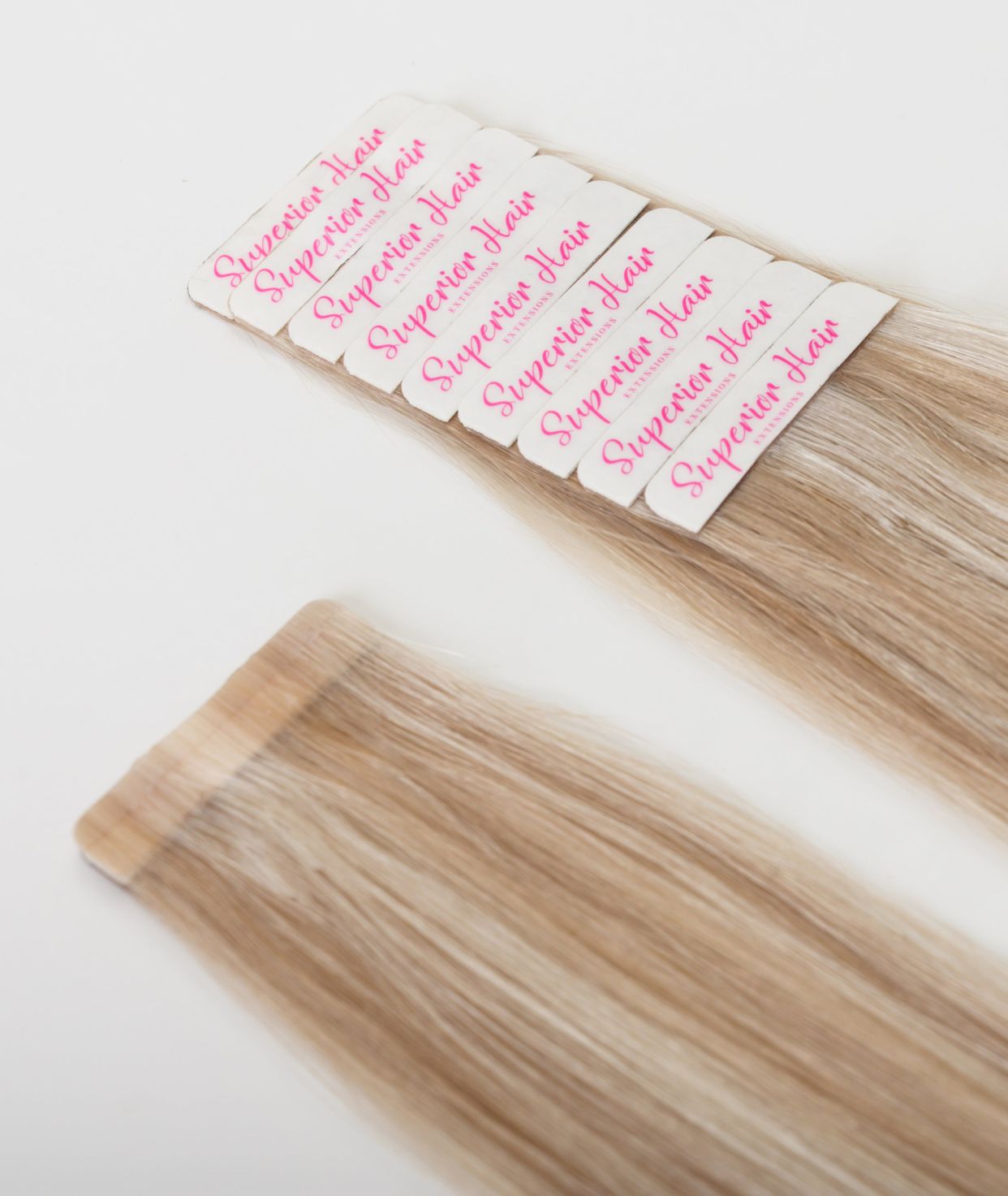 #18/60 Pearl Ash Blonde Highlights Ultra Seamless Tape In Extensions