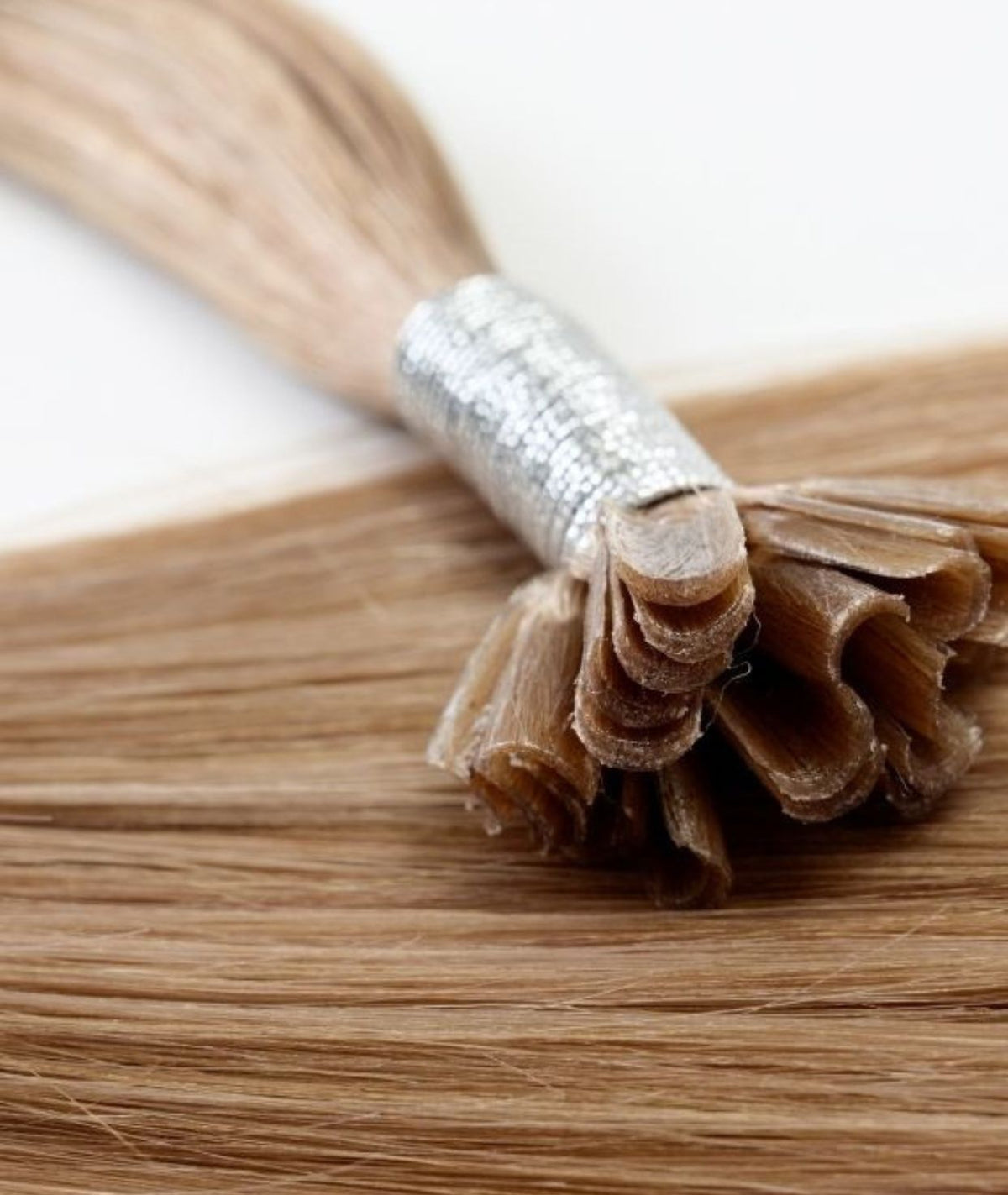 #18 Dark Ash Blonde Pre Bonded U Tip Extensions — Value Grade