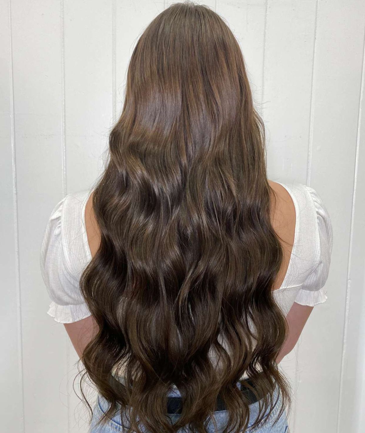 #4A Medium Ash Brown Ultra Seamless Tape In Extensions