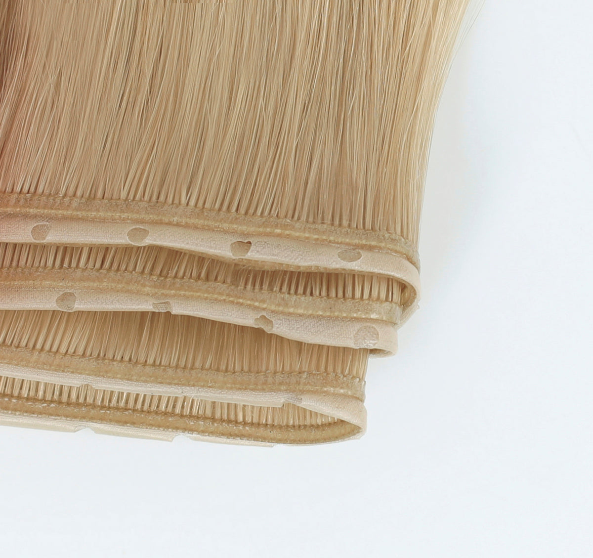 #23 Golden Blonde Superior Butterfly Weft™ Extensions