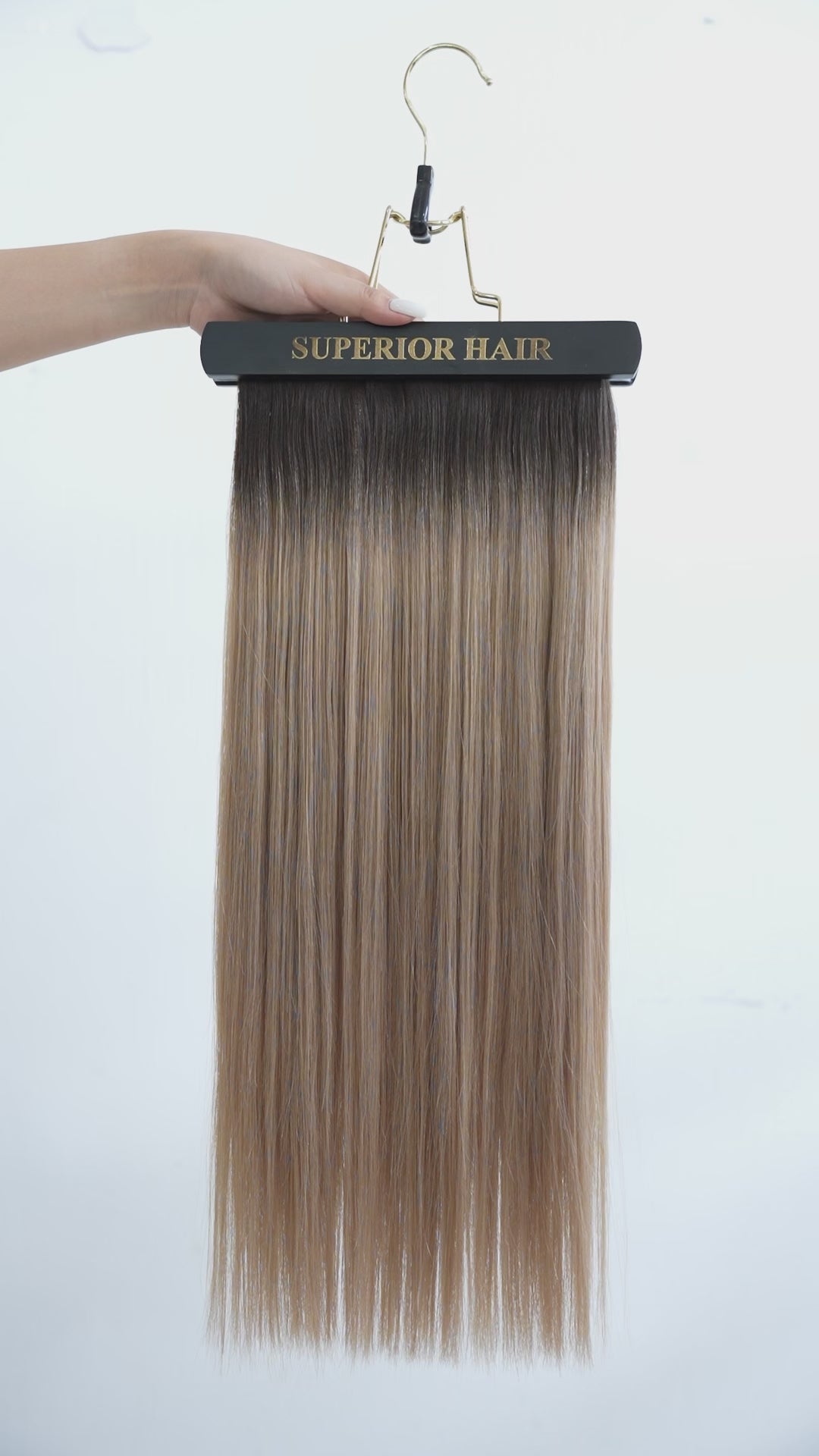 Load video: #Mochaccino Melt Classic Clip In Hair Extensions 9pcs