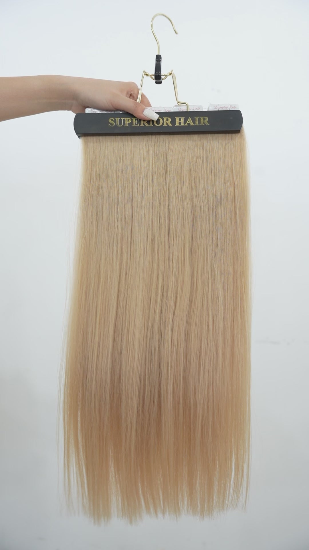 Load video: #Dirty Blonde Women's Lite Hair Topper (NEW)