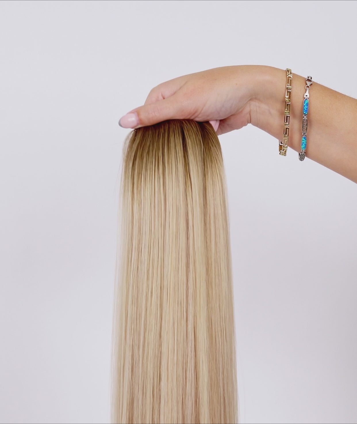 Load video: #Rooted The Blonde Genius Weft Extensions (NEW)