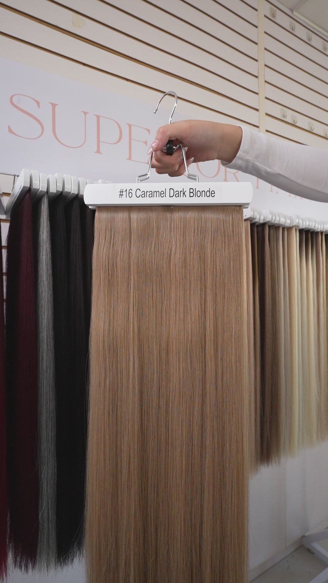 Load video: #16 Caramel Dark Blonde Pre Bonded U Tip Extensions — Value Grade