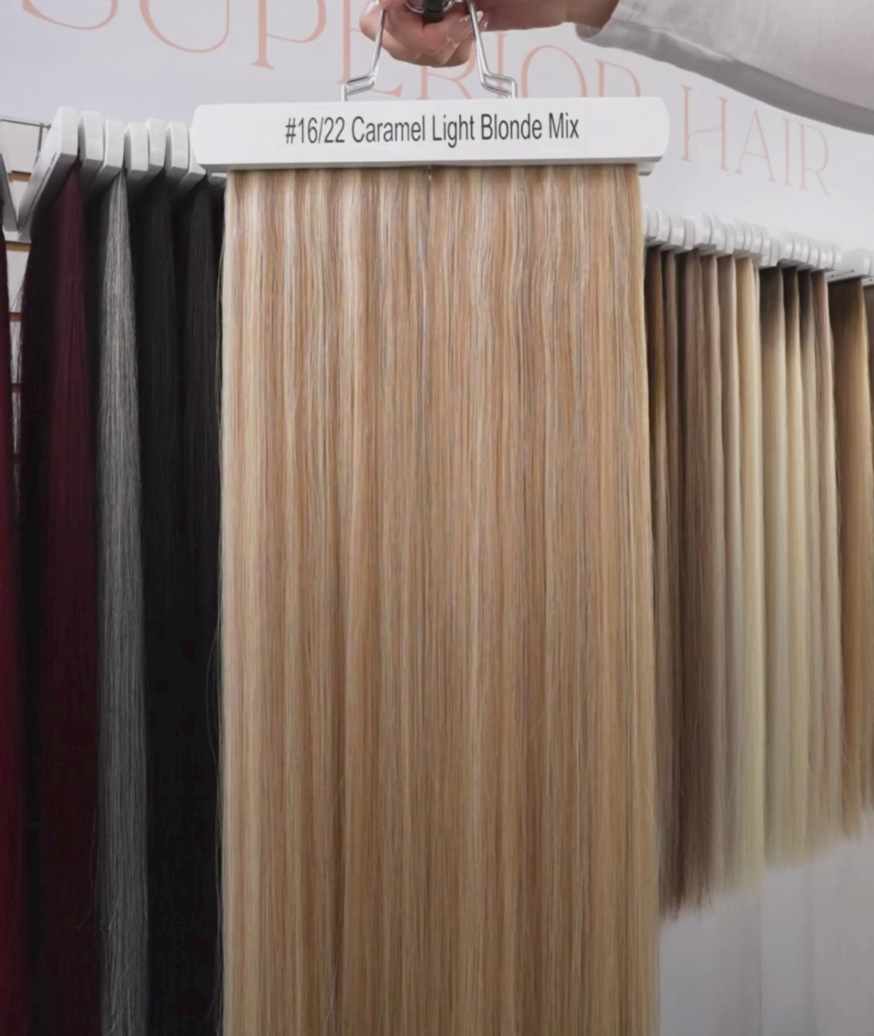 Load video: #16/22 Caramel Light Blonde Mix Nano Tip Hair Extensions